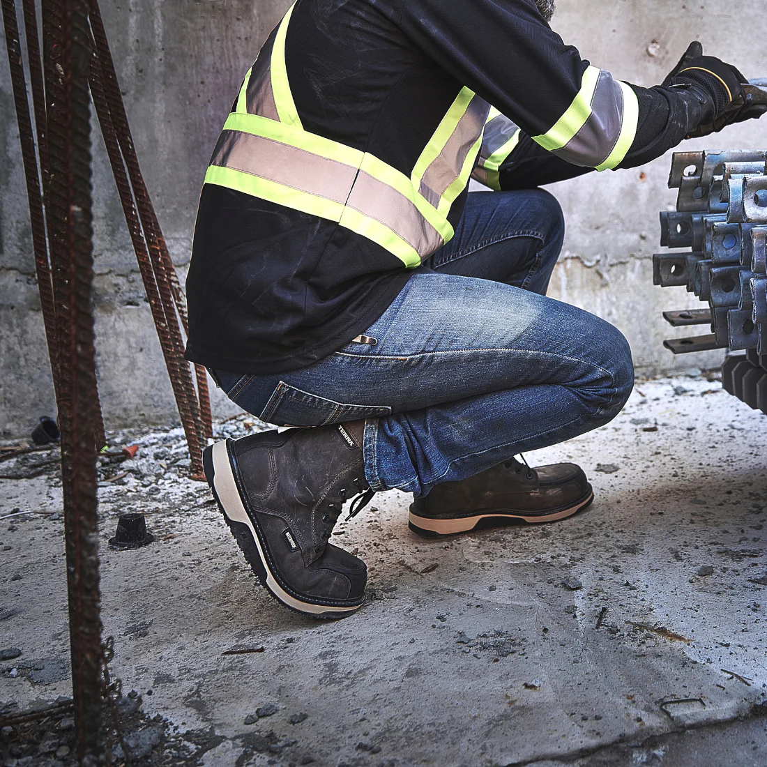 Botte de travail imperméable à bout composite de 8 po de Terra Ironstone pour hommes 839FDB - Brun - Image 10